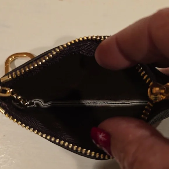 Patterned Key Pouch - Picture 2 of 5